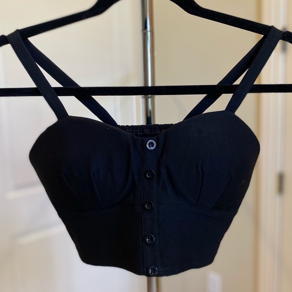 Black crop top large or medium padded NWT - Picture 1 of 6